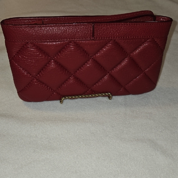 RARE NWOT Kate Spade Briar Lane Quilted Red Leather Wristlet - Fits S24/iPhone - Picture 4 of 11